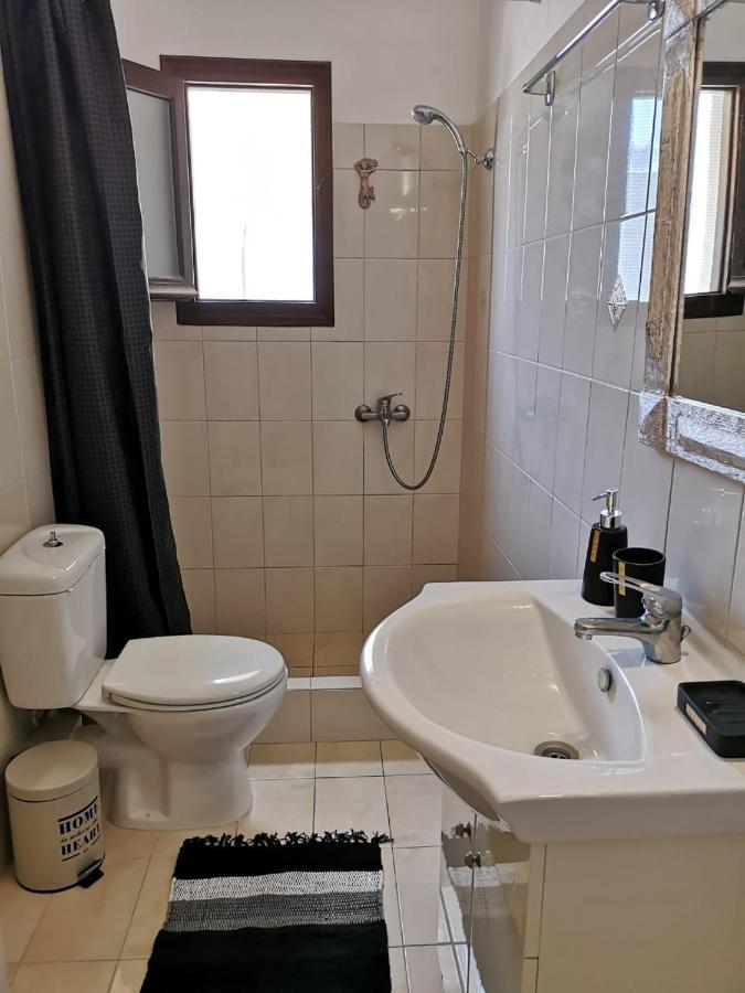 Villa Perissa Thira Ngoại thất bức ảnh
