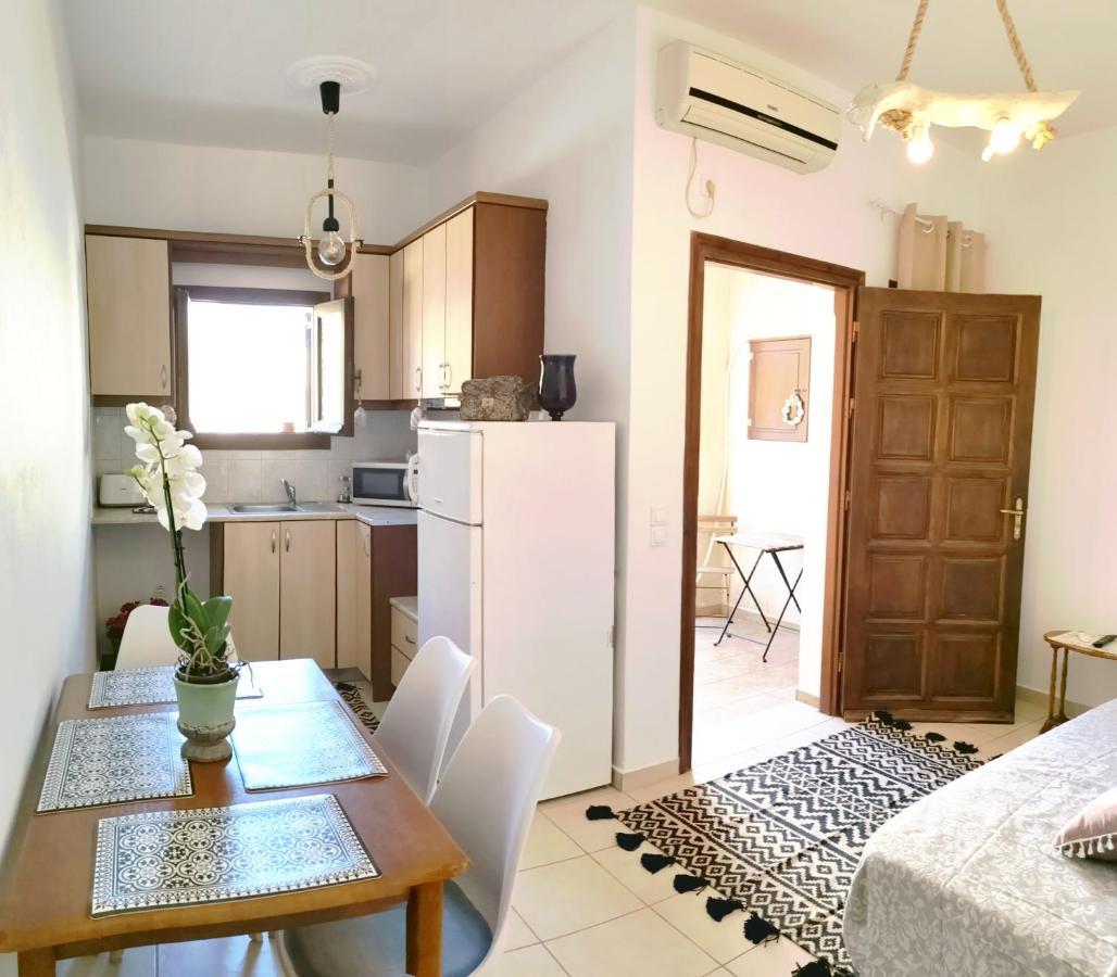 Villa Perissa Thira Ngoại thất bức ảnh