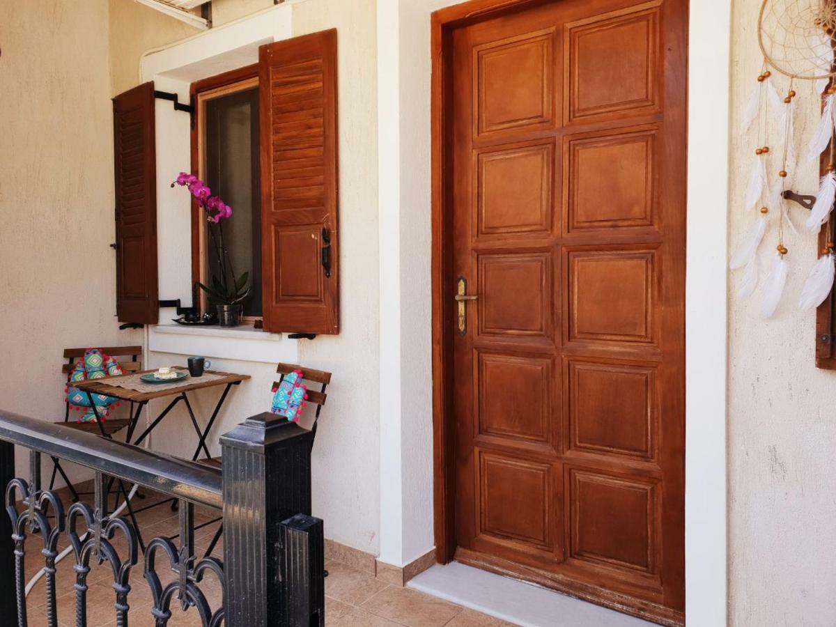 Villa Perissa Thira Ngoại thất bức ảnh